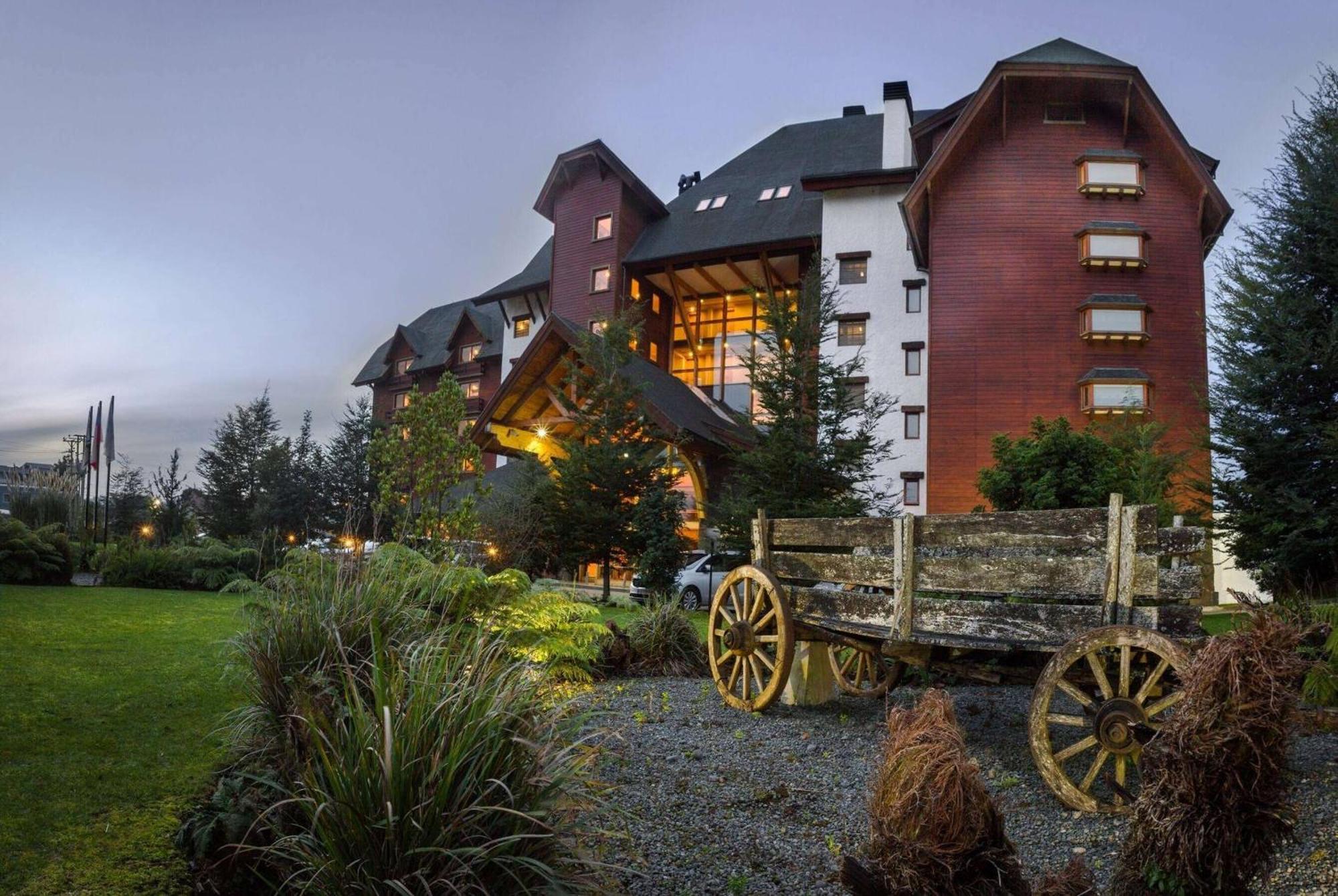 Wyndham Puerto Varas Pettra Exteriör bild